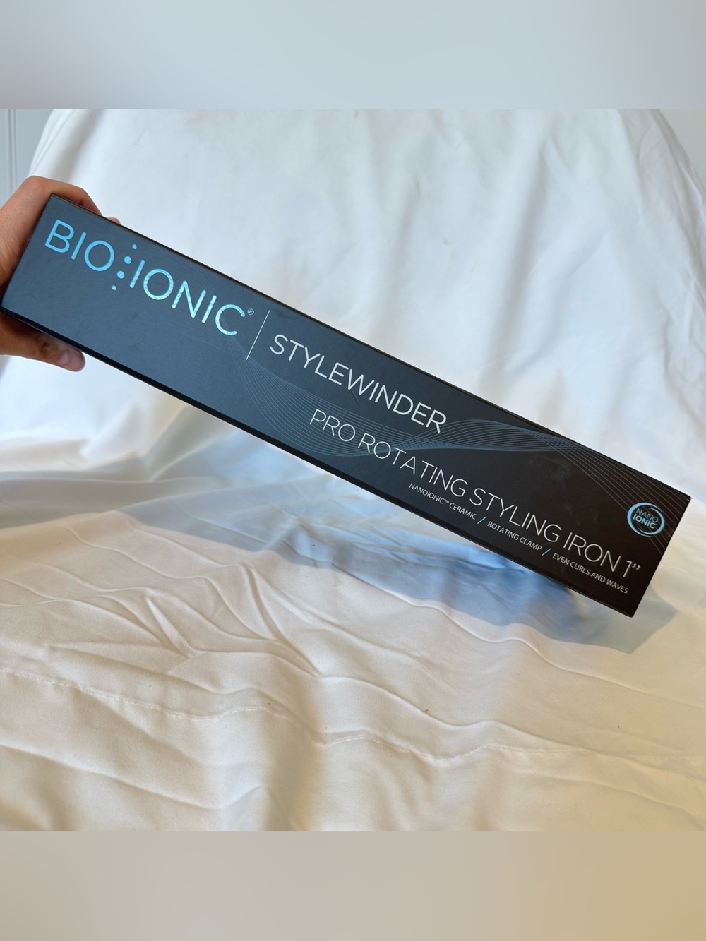 Bio Ionic StyleWinder Pro Rotating Styling Iron - White - Picture 6 of 9
